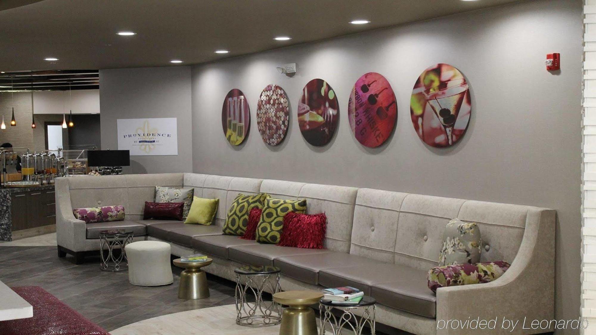 Doubletree By Hilton Winston Salem - University, Nc Экстерьер фото